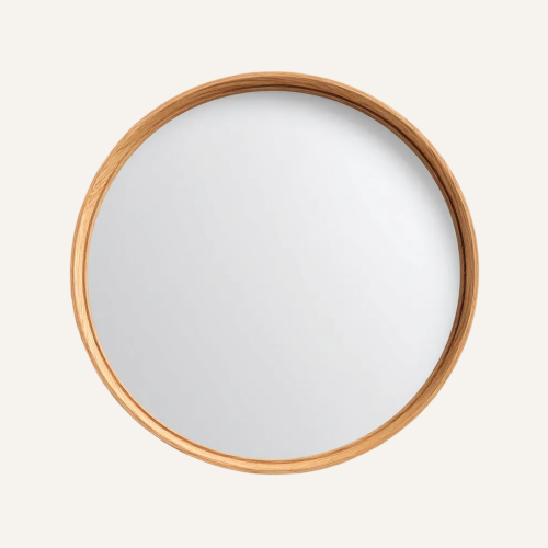20251031_1058_Modern Chair Focus_remix_01k8wv6tgaevbvbsb6m1wrcp9j.png