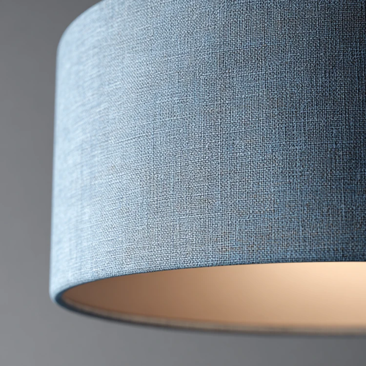20251031_1001_Minimal Lamp Design_remix_01k8wqyx74fcevd54hfw1d8ac3-2.png