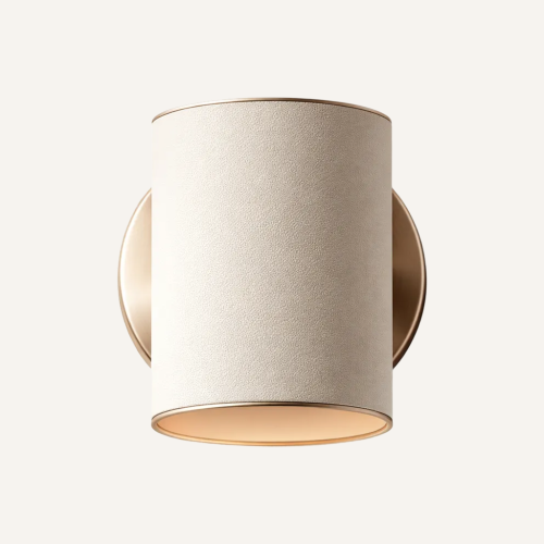 20251031_1001_Minimal Lamp Design_remix_01k8wqyx74fcevd54hfw1d8ac3-2.png