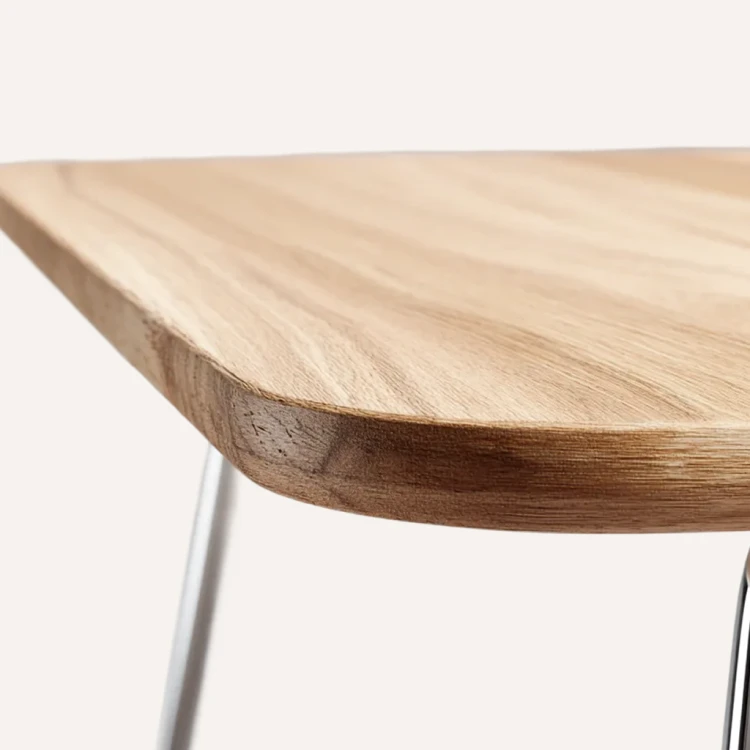 20251031_1058_Modern Chair Focus_remix_01k8wv6tgaevbvbsb6m1wrcp9j-2.png