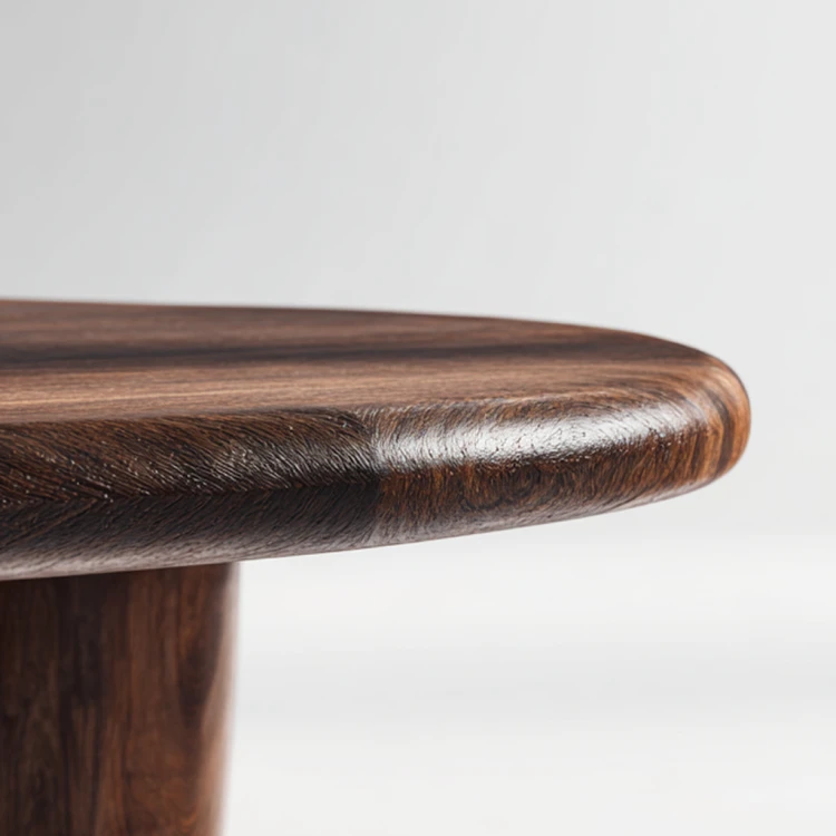 20251031_1058_Modern Chair Focus_remix_01k8wv6tgaevbvbsb6m1wrcp9j-2.png